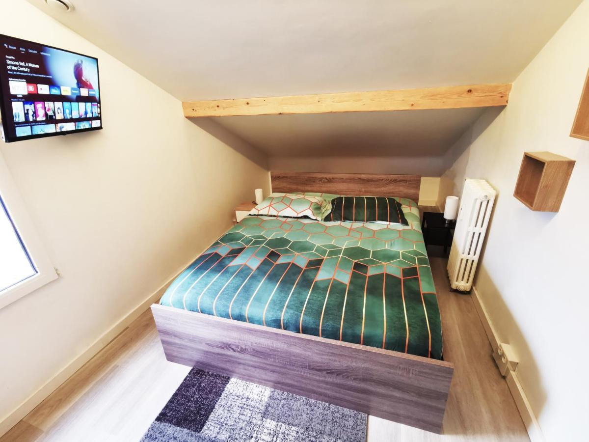 Bagneux Paris Confort Netflix Rer B Bagian luar foto